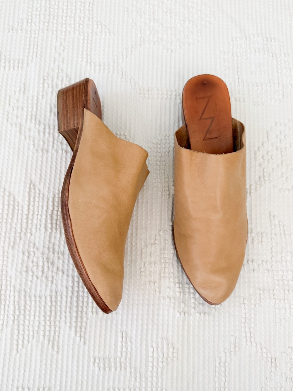 Elizabeth Suzann x Sevilla Smith Leather Mules The Liz